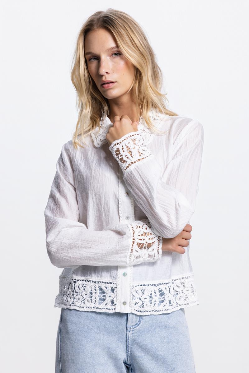Jansen Amsterdam Paulina crochet detail blouse in Off White