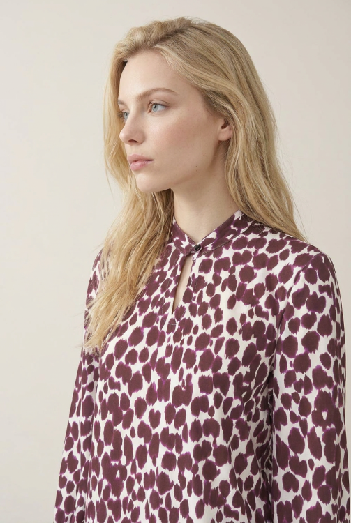 Helena Hart Top Justin Print