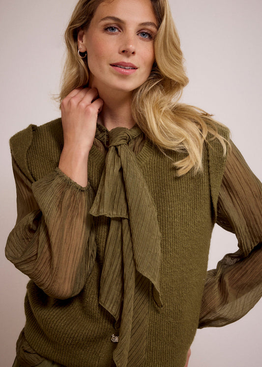 Tramontana Bow Detailed Top