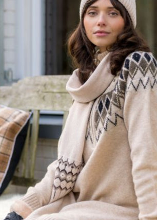 HV Society Scarf HVSRobertina