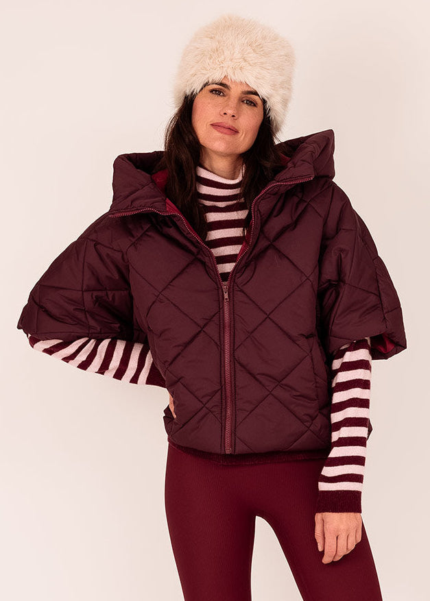  Turquoise bodywarmer burgundy korte mouw