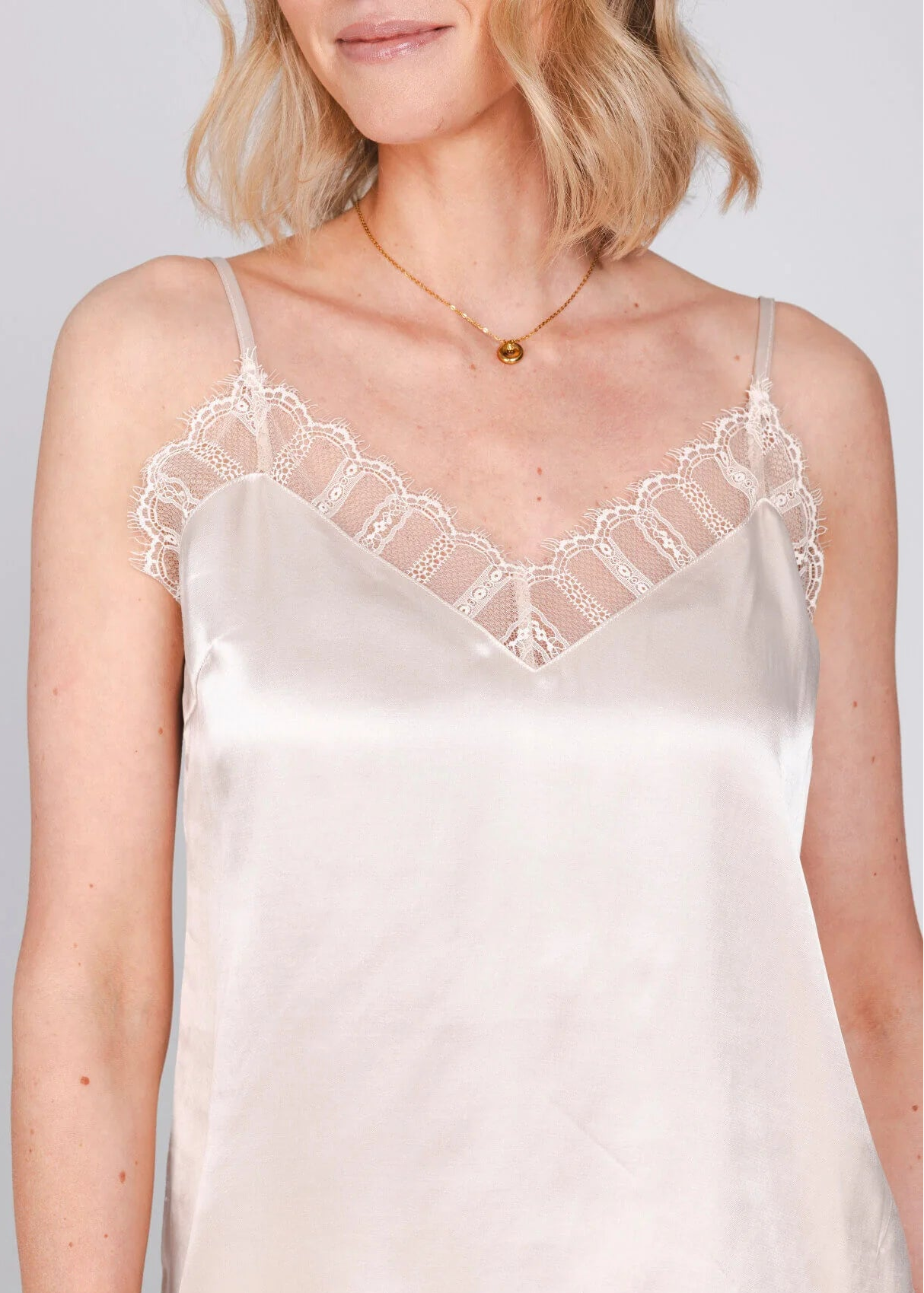 Accentil Isla Top - Satin Pink