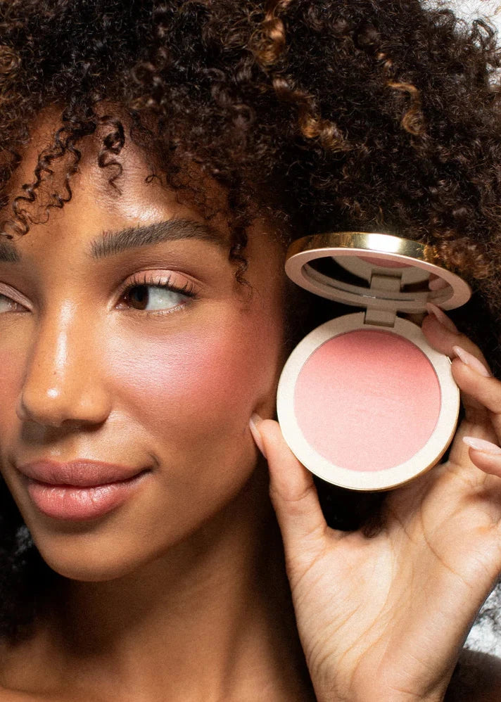 Olcay Gulsen Beauty Make Me Blush