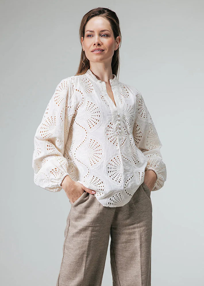 Label Dot Anneke | Off white blouse