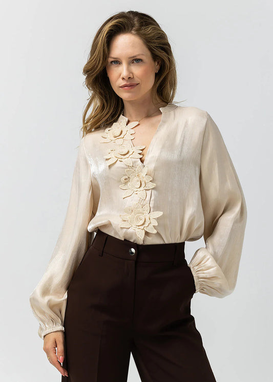 Label Dot Ally Blouse | Off white