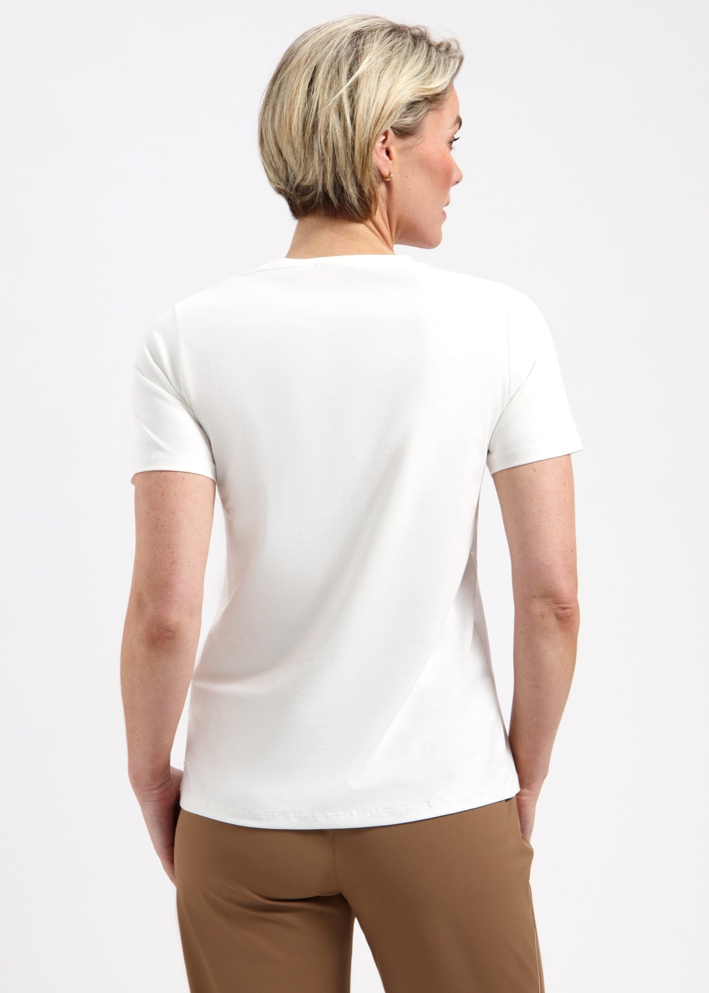 Lady Day – Cherry Tops – Simple white