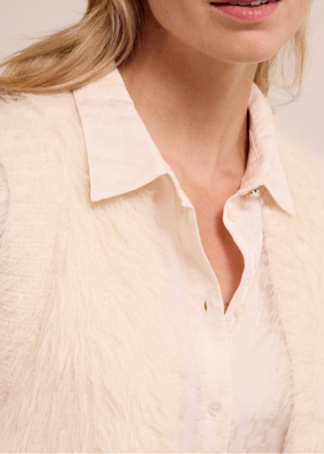 Tramontana Hairy Yarn Vest