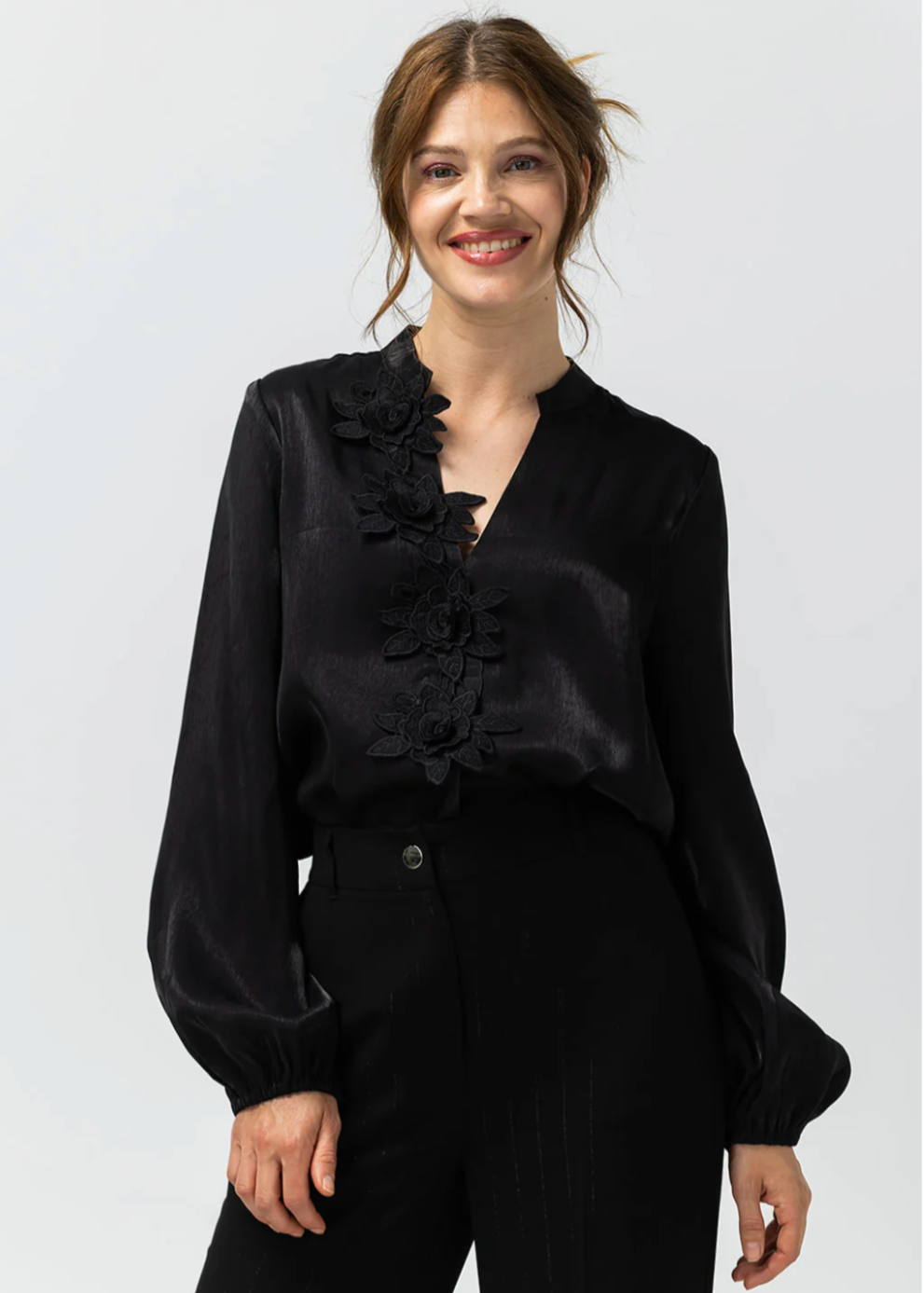 Label Dot Ally Blouse | Zwart