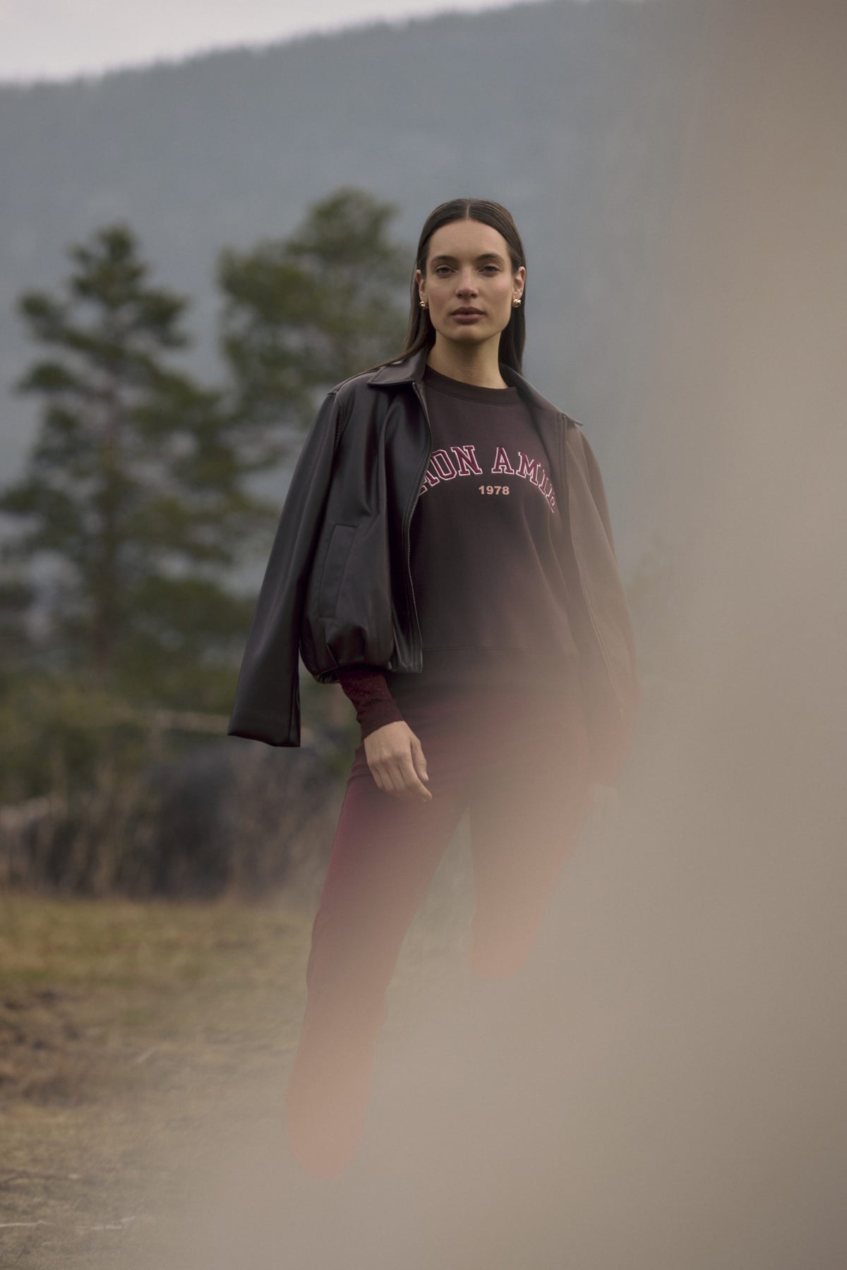 Lady Day – Mon Amie Sweater – Dark brown