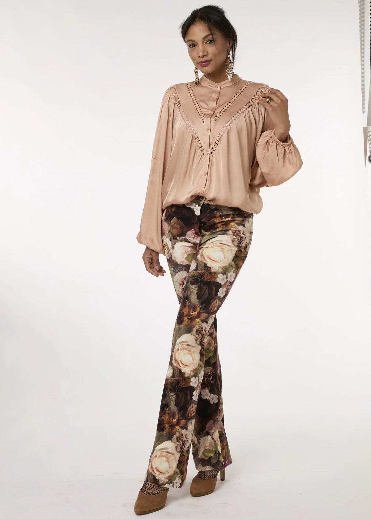 Tessa koops SUZE BLUSH SATIN TOP