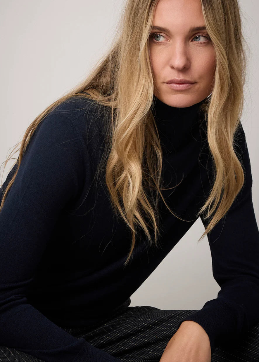 Corel Amsterdam Thamar colkraag lange mouw Marine Blauw