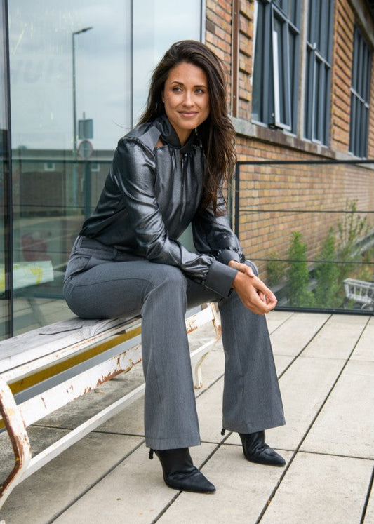 Zip73 Twisted Collar Blouse Metallic Grey