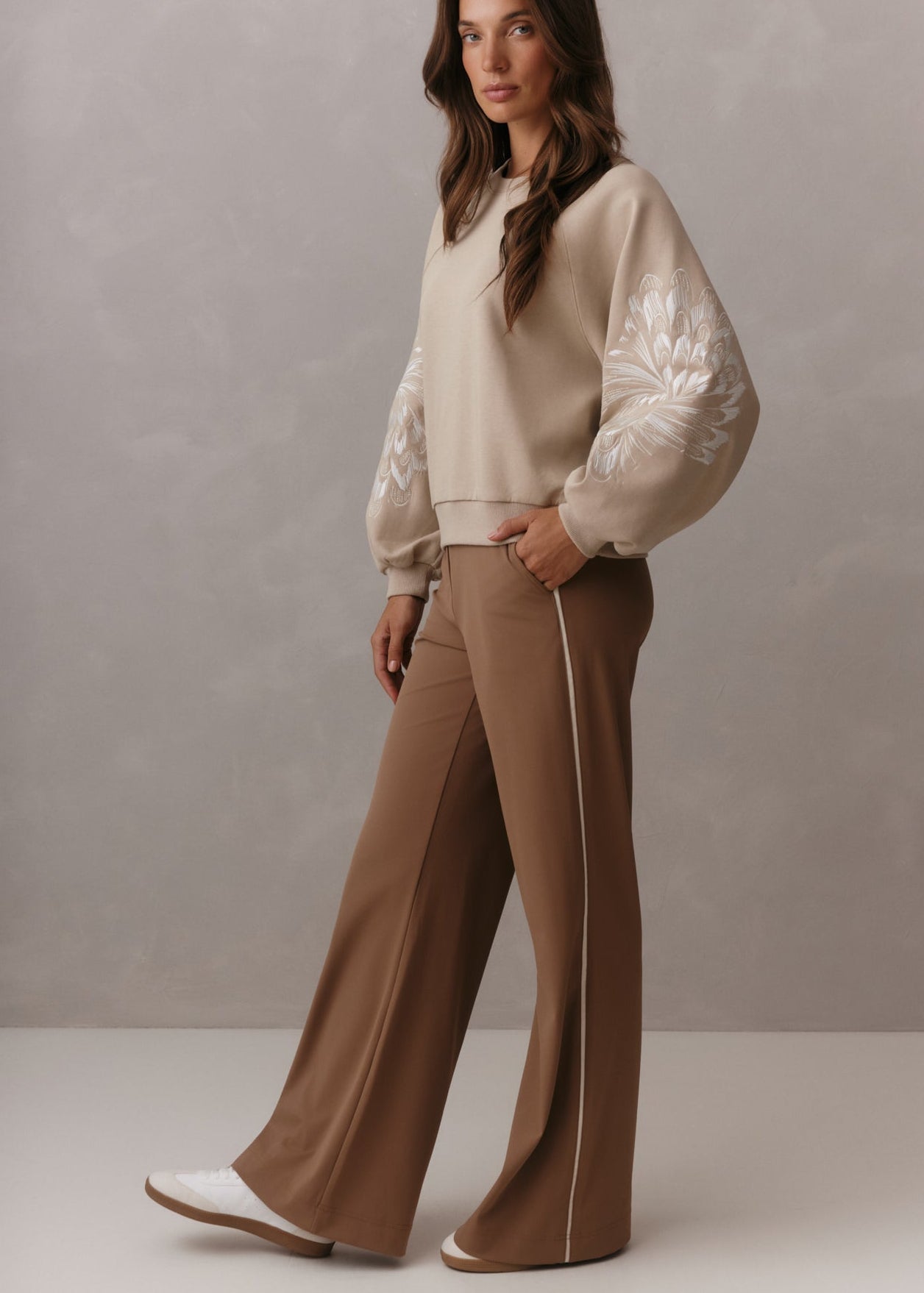 Lady Day – Eleyn Travel Trousers – Mocha