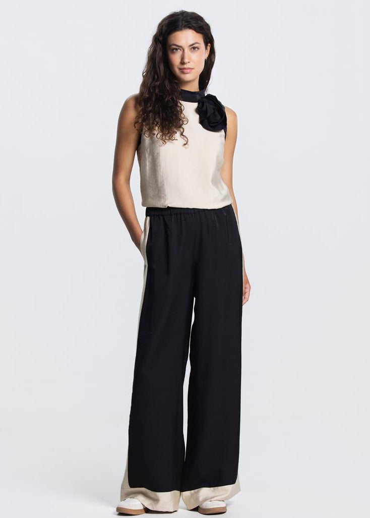 Jansen Amsterdam Paisley mouwloze blouse in Klei / Zwart