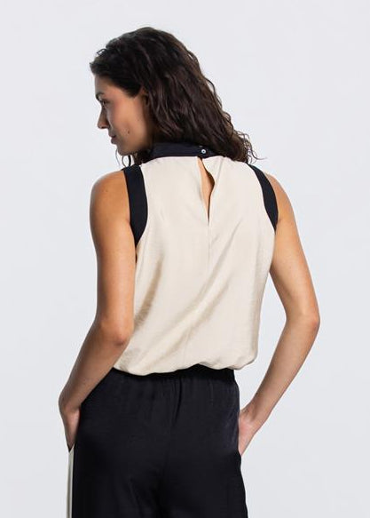 Jansen Amsterdam Paisley mouwloze blouse in Klei / Zwart