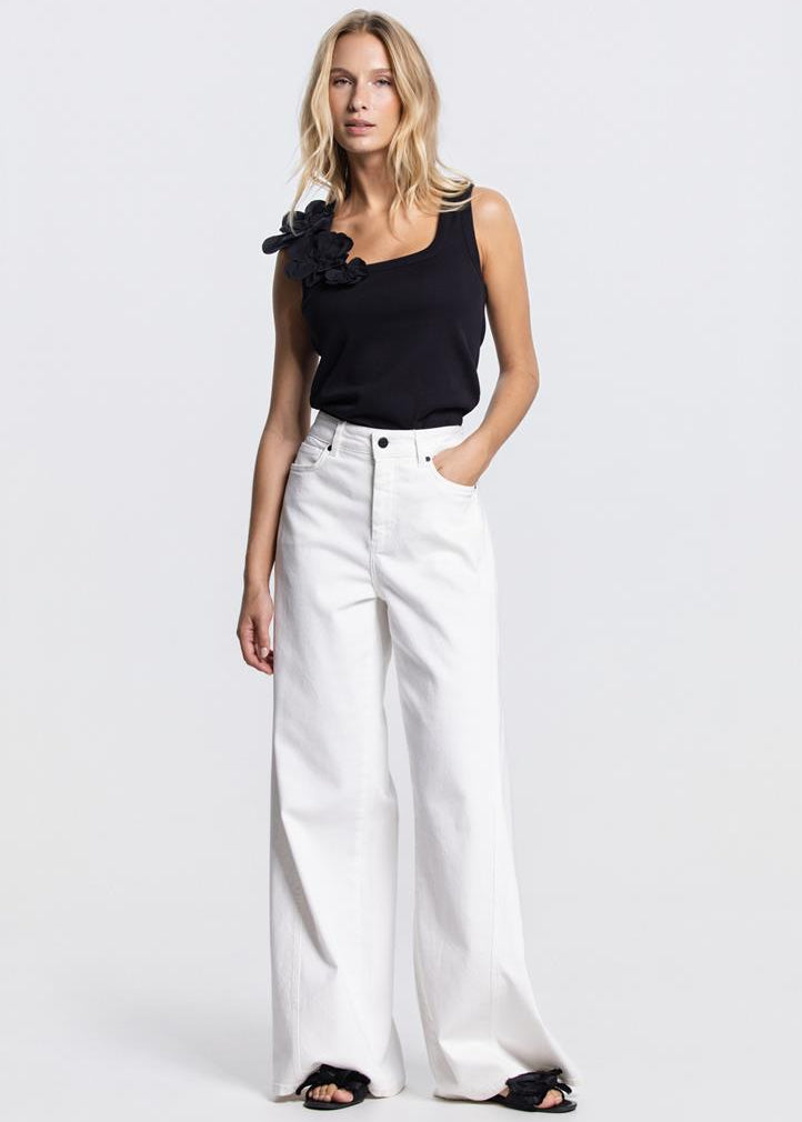 Jansen Amsterdam Rhode top met bloemdetail in Zwart