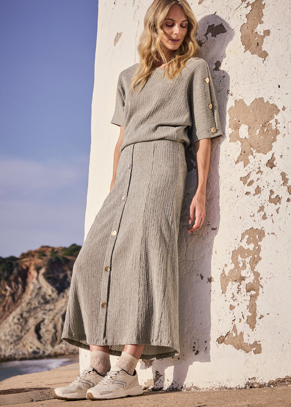 Tramontana Crinkled Maxi Skirt