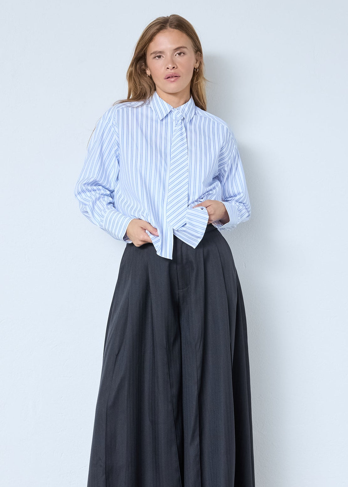 Co'Couture DevinCC Stripe Tie Shirt Blue