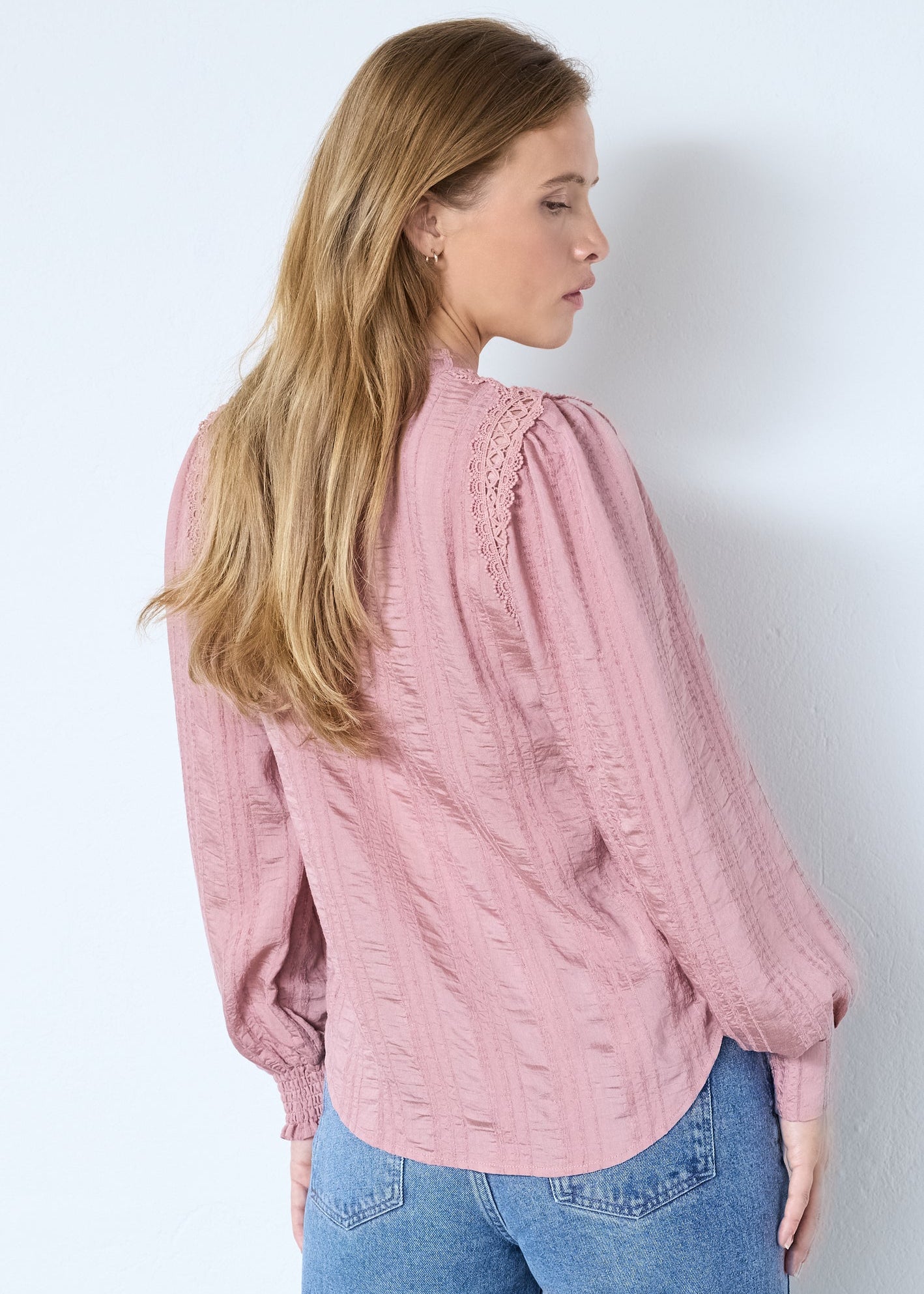 Co'Couture KesiCC Lace V-Shirt Pale Yellow