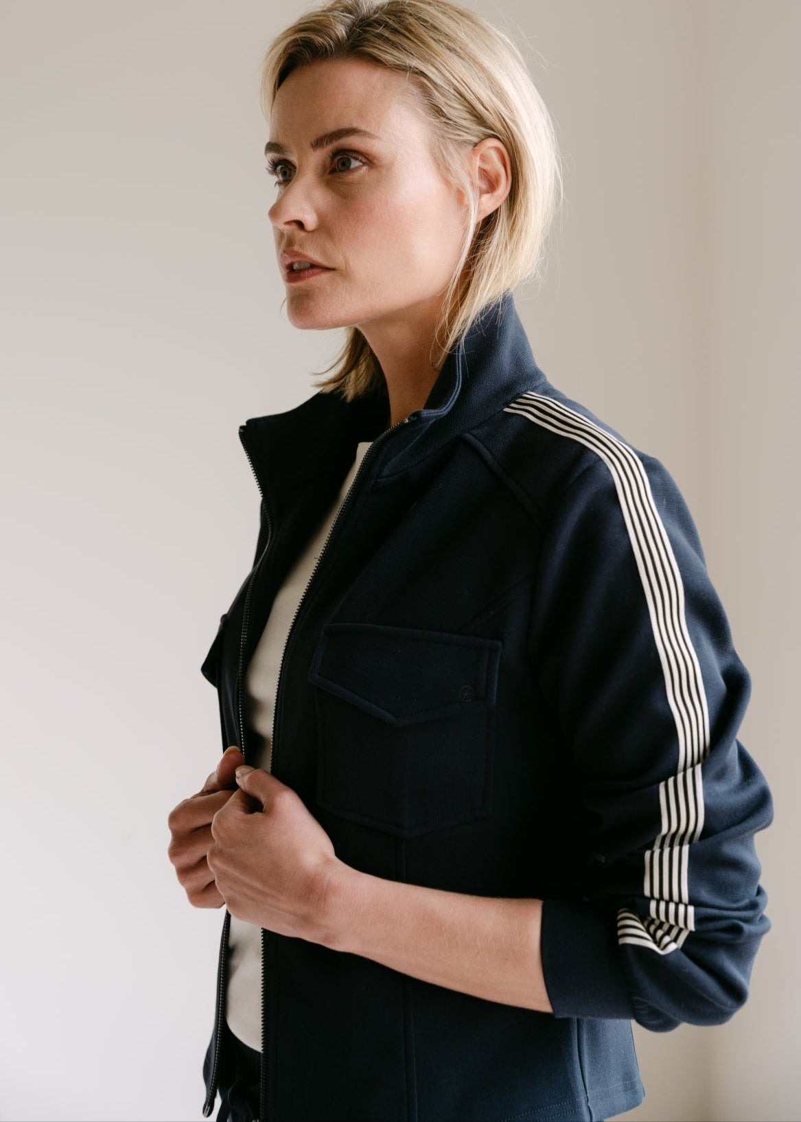 Aimee the Label Maris A5 navy jacket