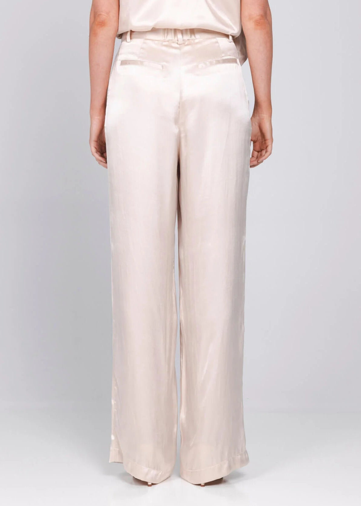 Accentil Mira Pants - Satin Pink