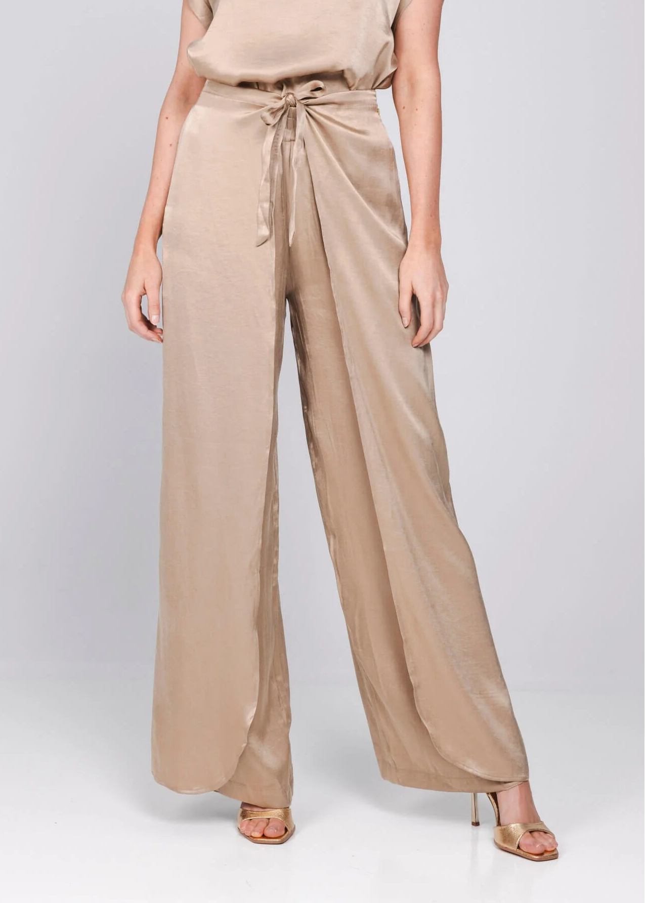 Accentil Vana Pants - Sand