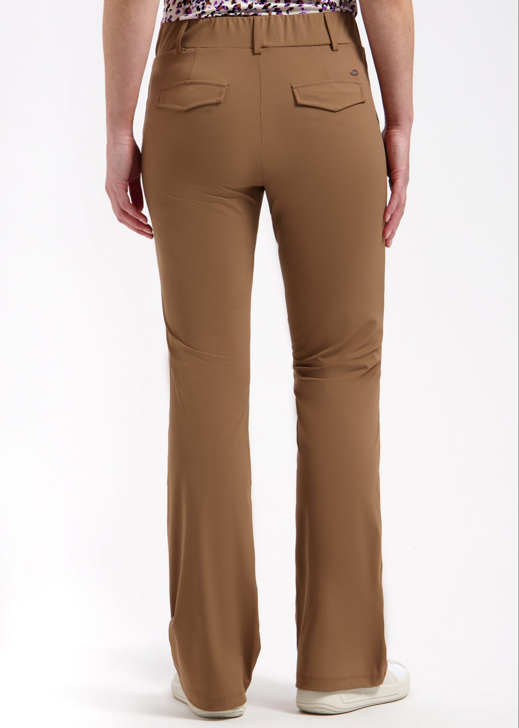 Lady Day – Poppy Flared Travel – Mocha