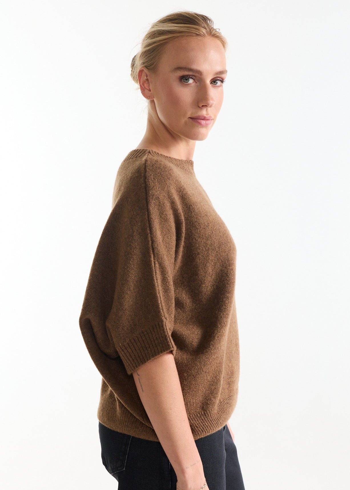 Jansen Amsterdam DACOTA TRUI &nbsp;round short batwing sleeve&nbsp;