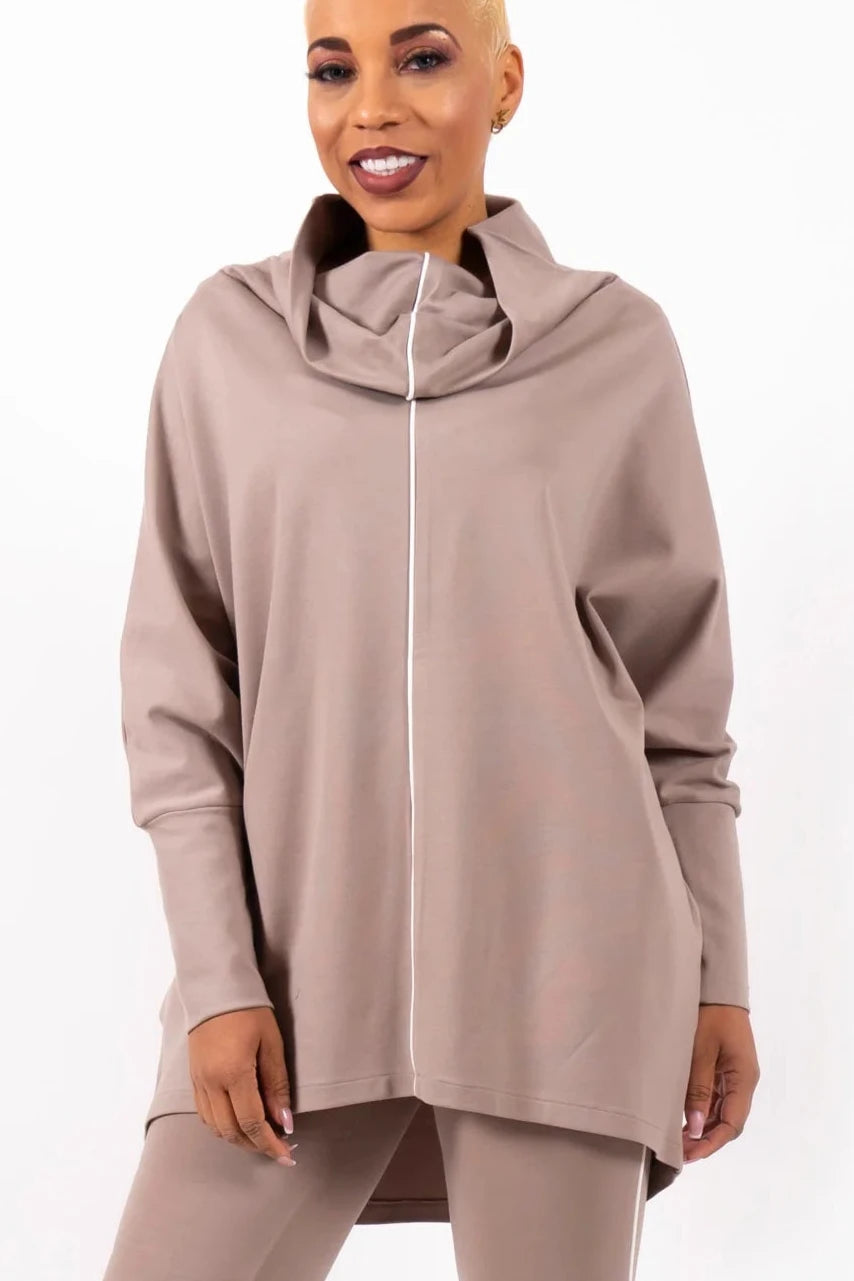 Melissa Oosterwolde oversized sweather