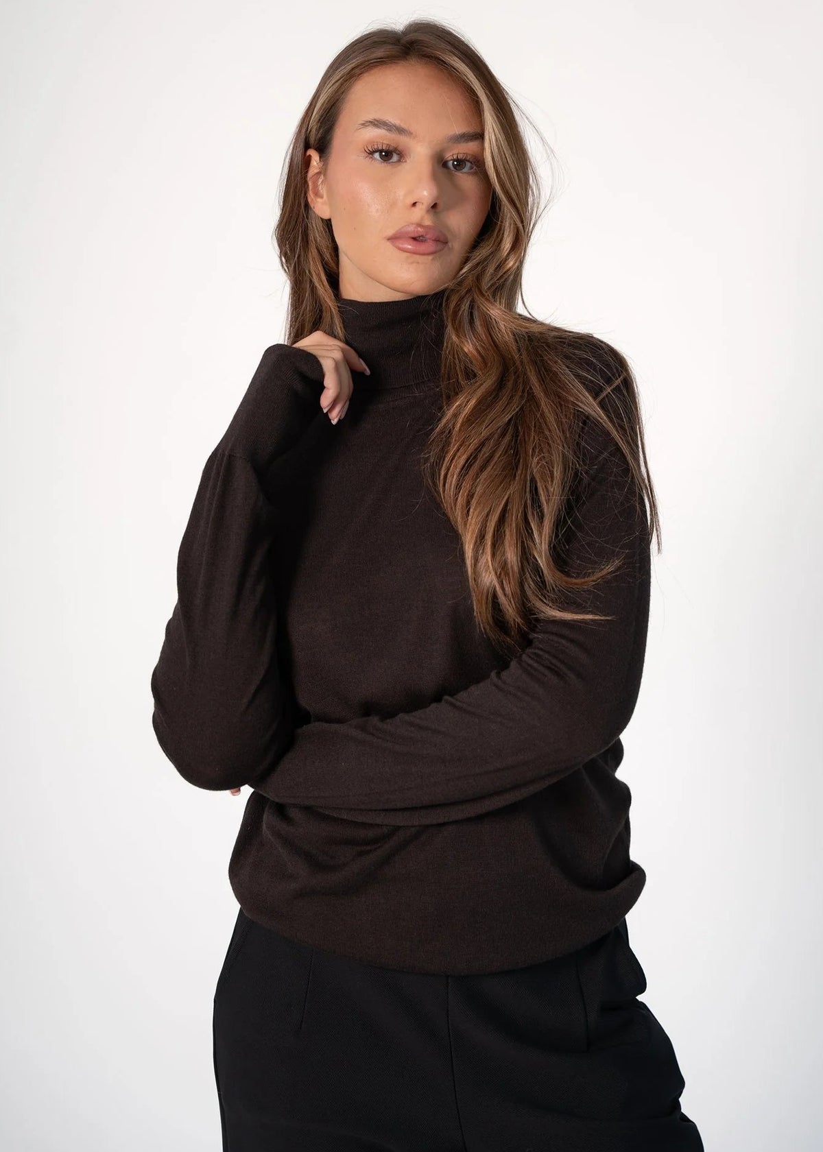 Corel Amsterdam Thamar Turtleneck Brown