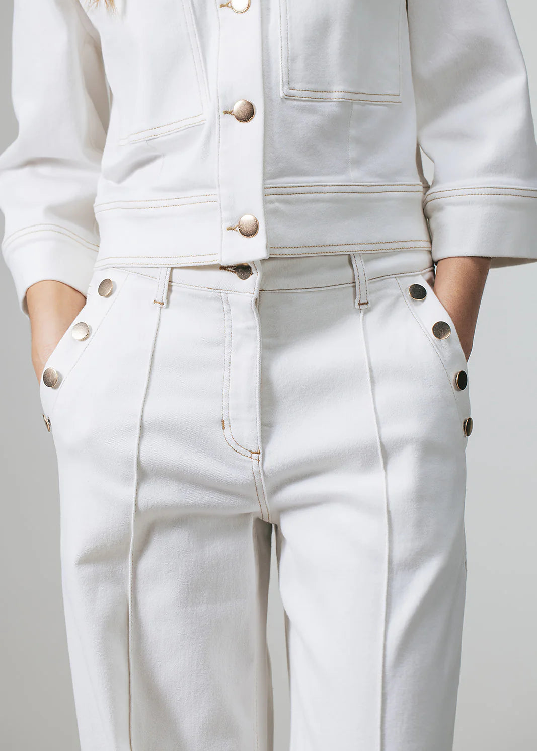 label Dot Reva Off white broek