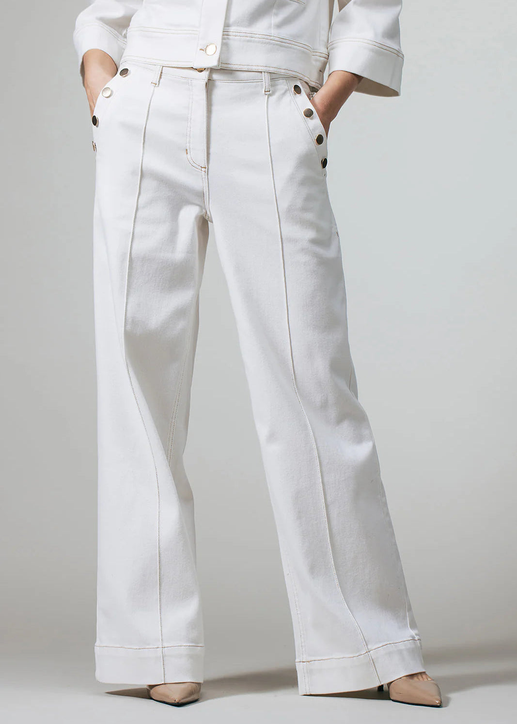 label Dot Reva Off white broek