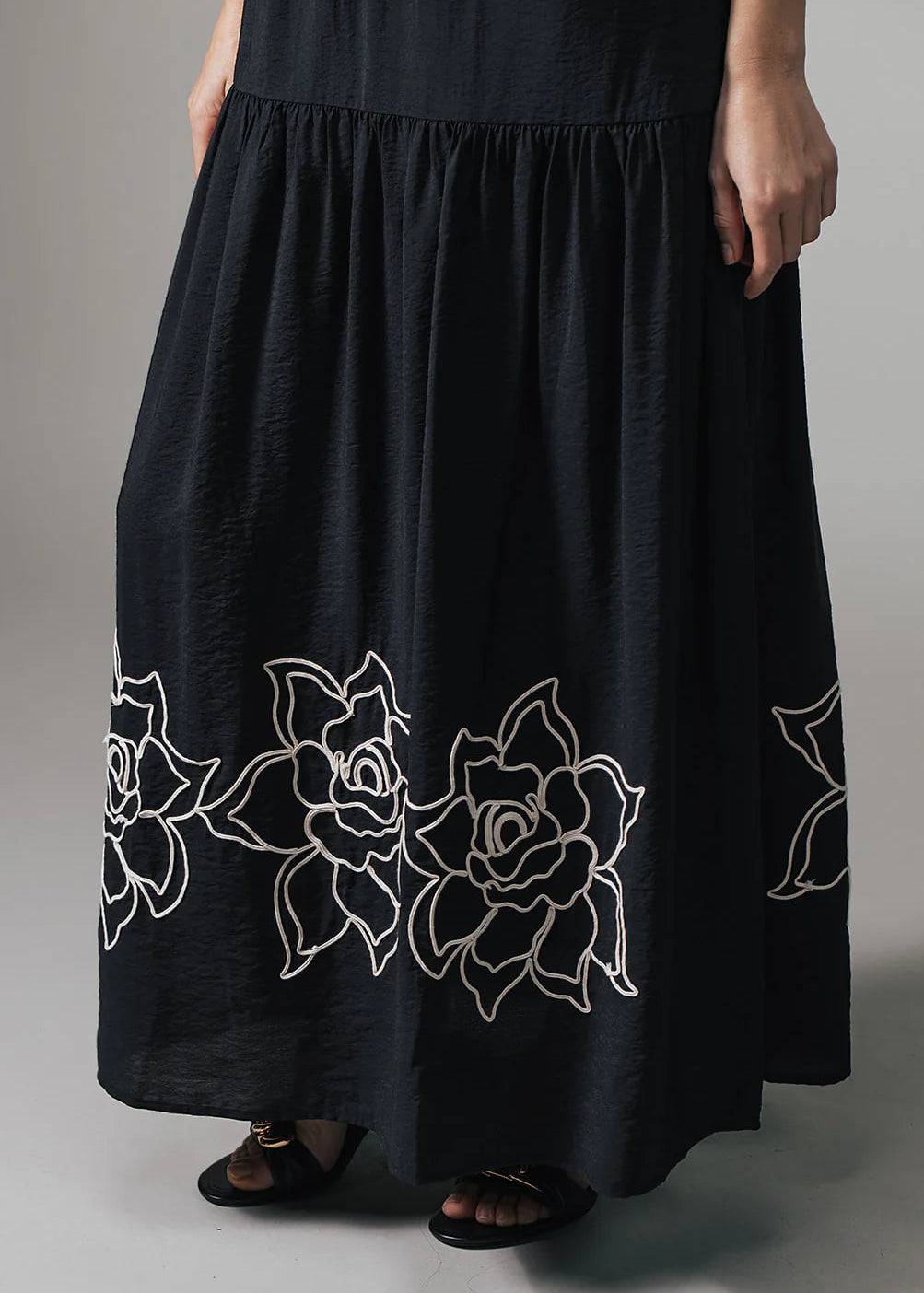 Label Dot Saskia | Zand / wit
