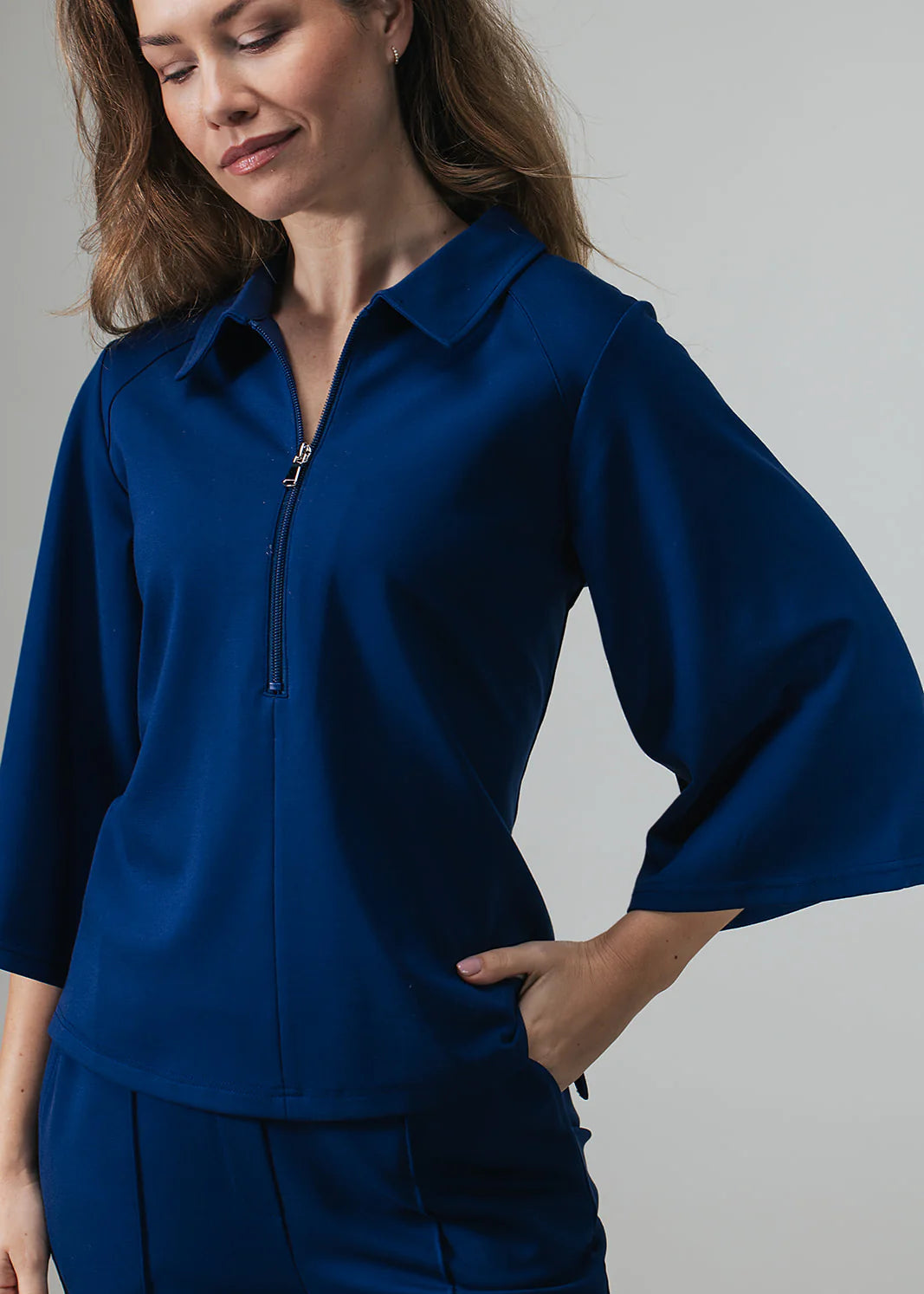 Label Dot Nora | Blauw