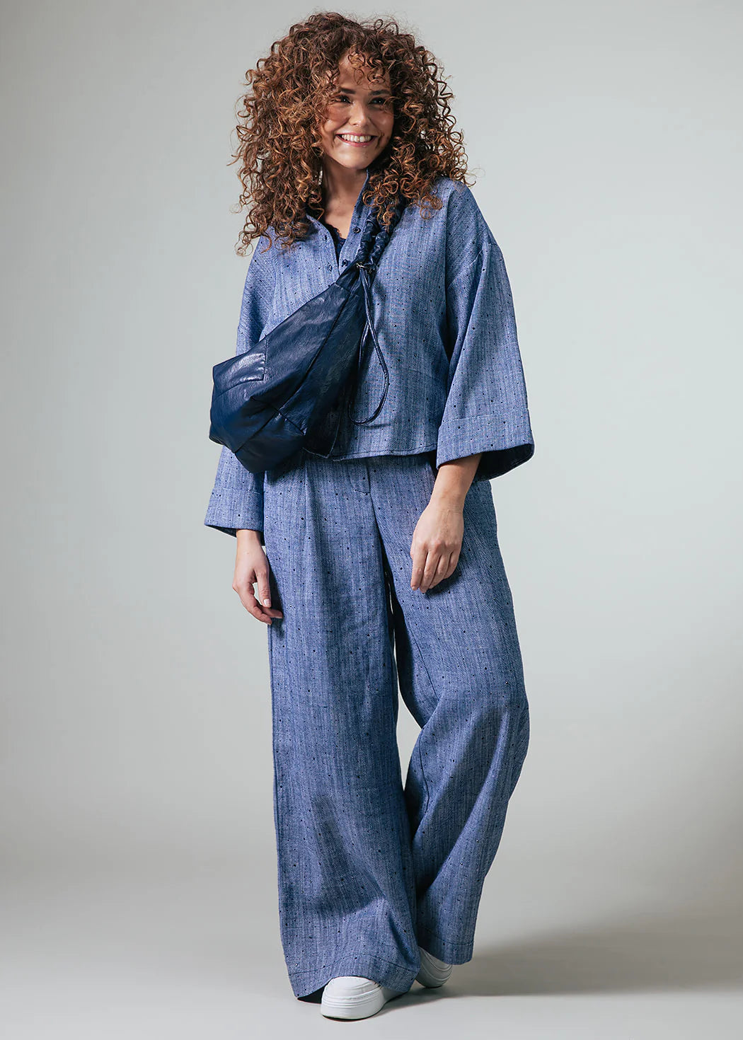 Label Dot Amber | Donker blauw