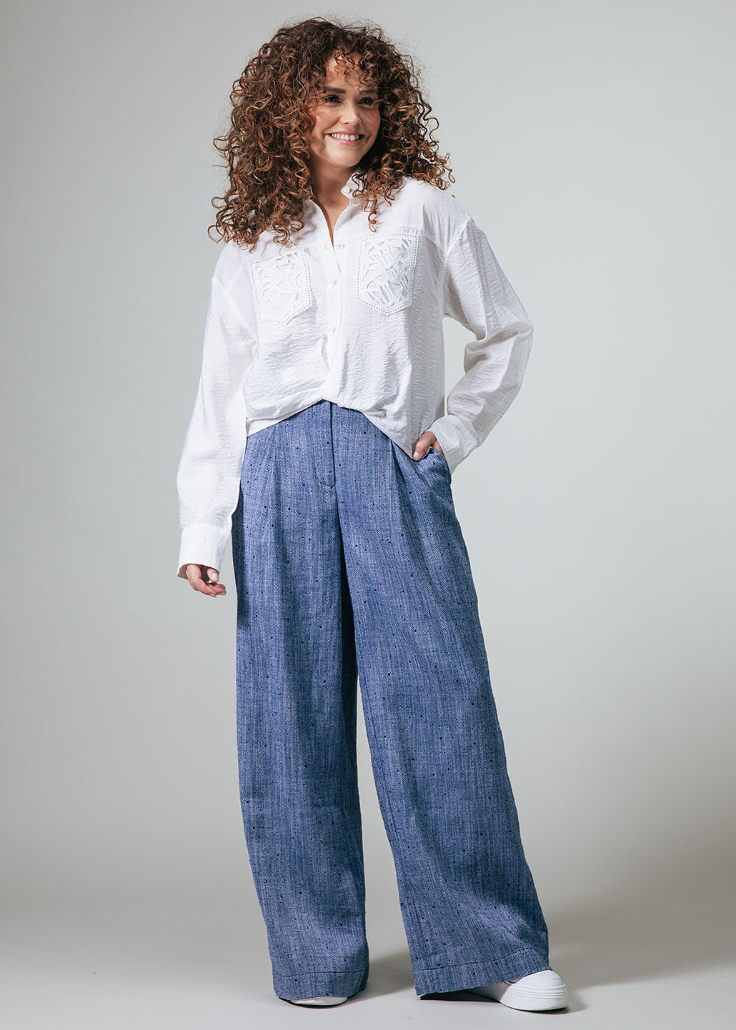 Label Dot Azza | Wit