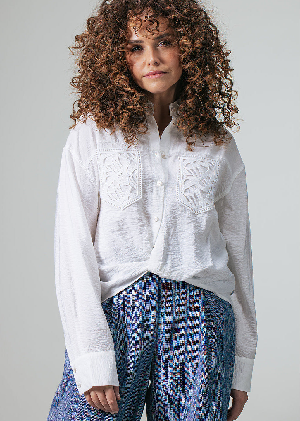 Label Dot Azza | Wit