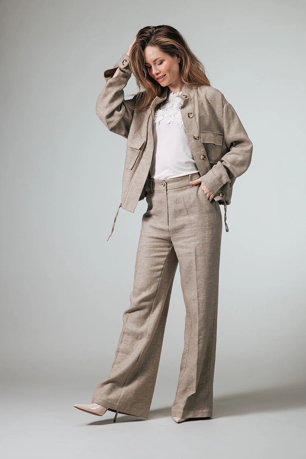 Label Dot Lea | Beige