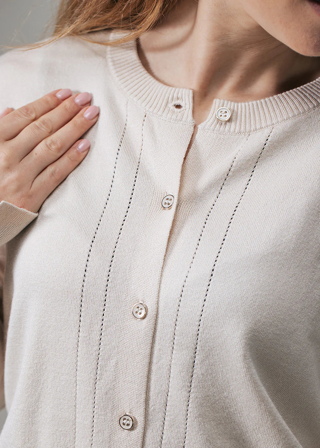 Label Dot Nima | Beige
