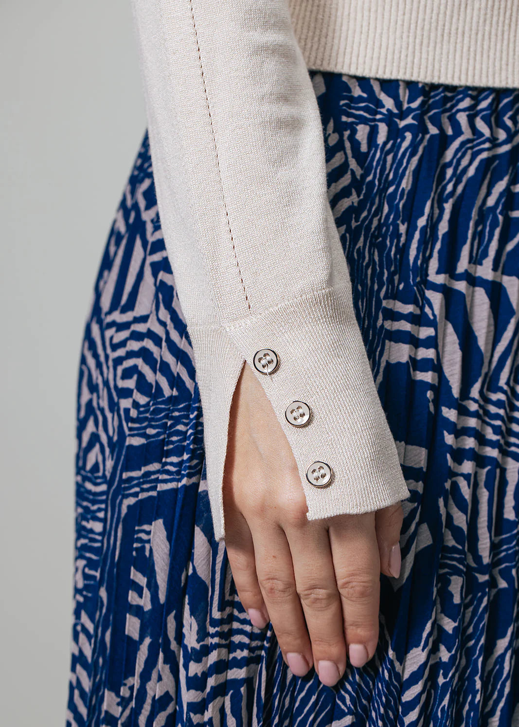 Label Dot Nima | Beige
