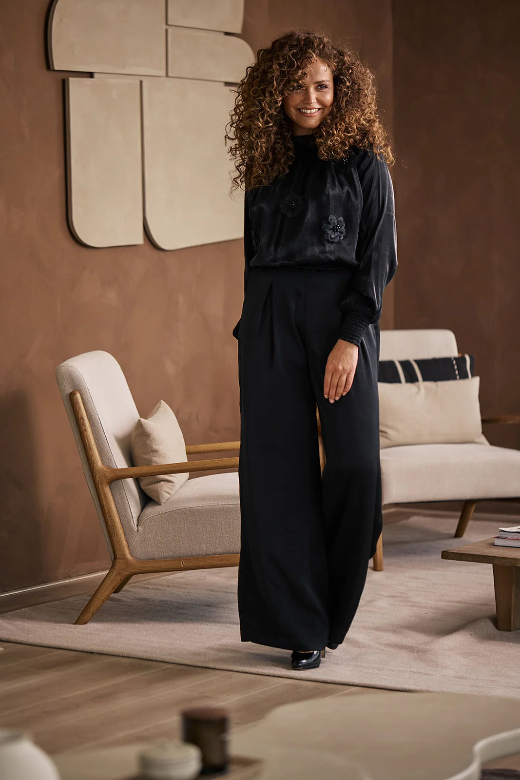 Label Dot blouse Aderinne | Zwart