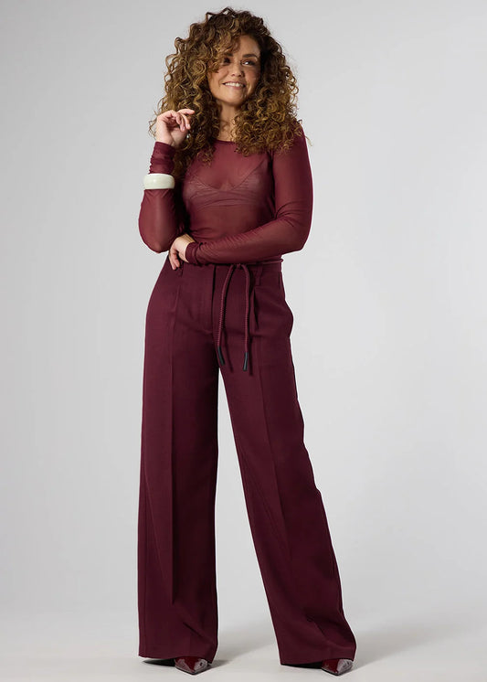 Label Dot Mavi top | Burgundy