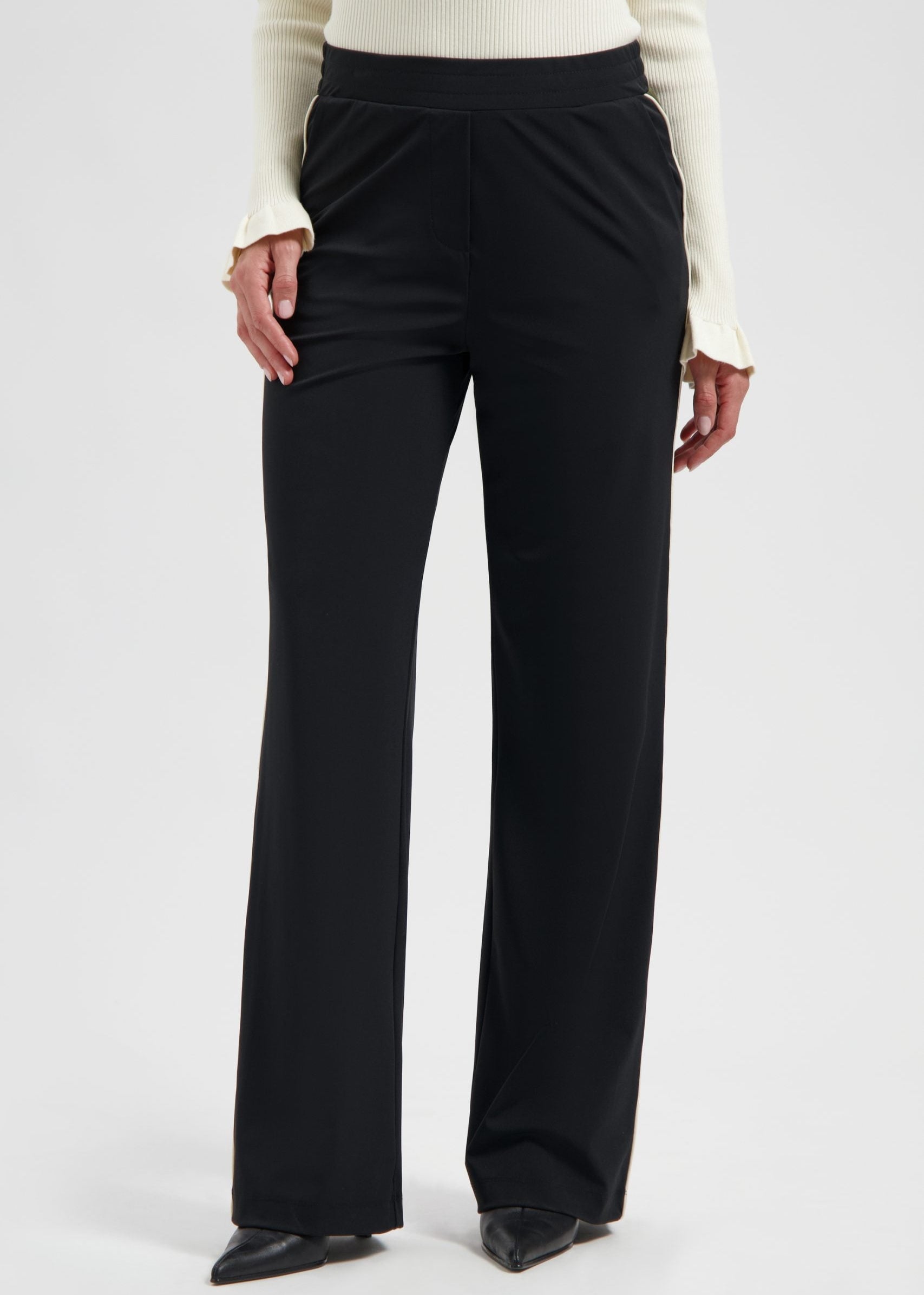 Lady Day – Logan Trousers – Black