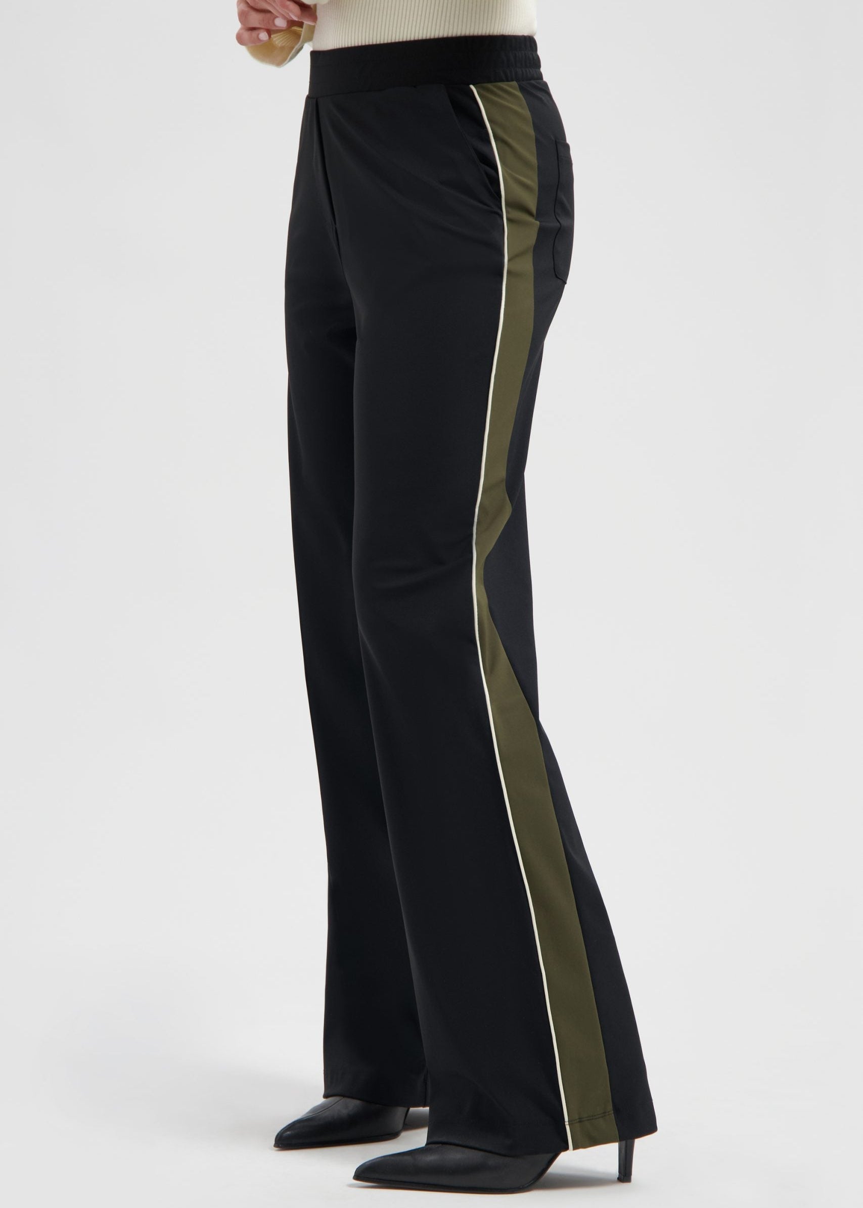 Lady Day – Logan Trousers – Black