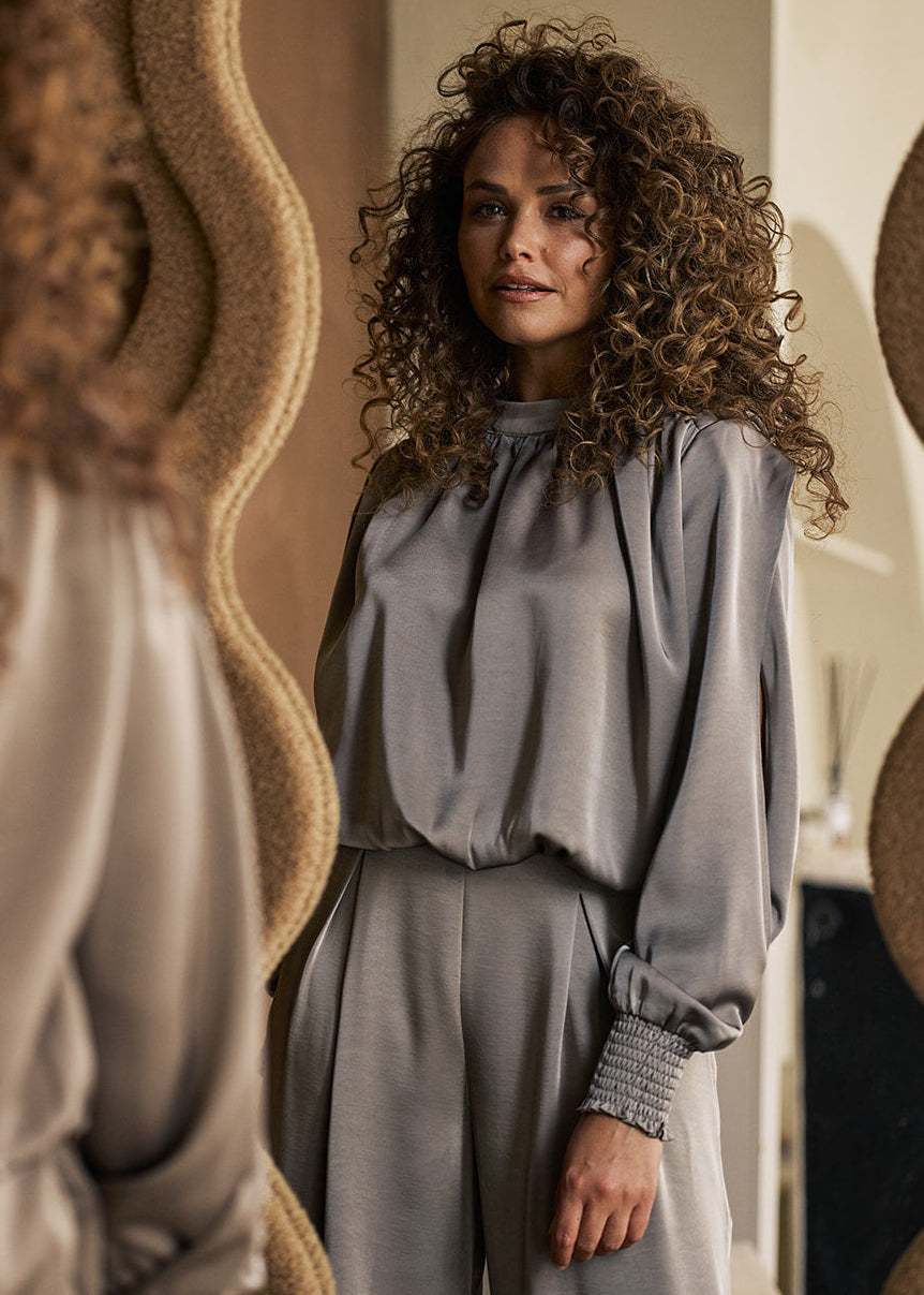 Label Dot blouse Ailey Taupe