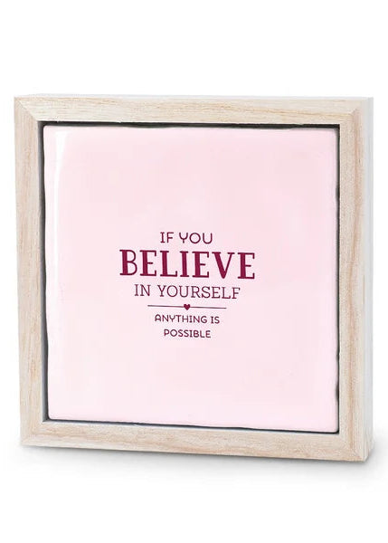 Liefs in een lijstje tegel