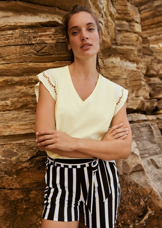 Lady Day – Lake Top – Butter yellow